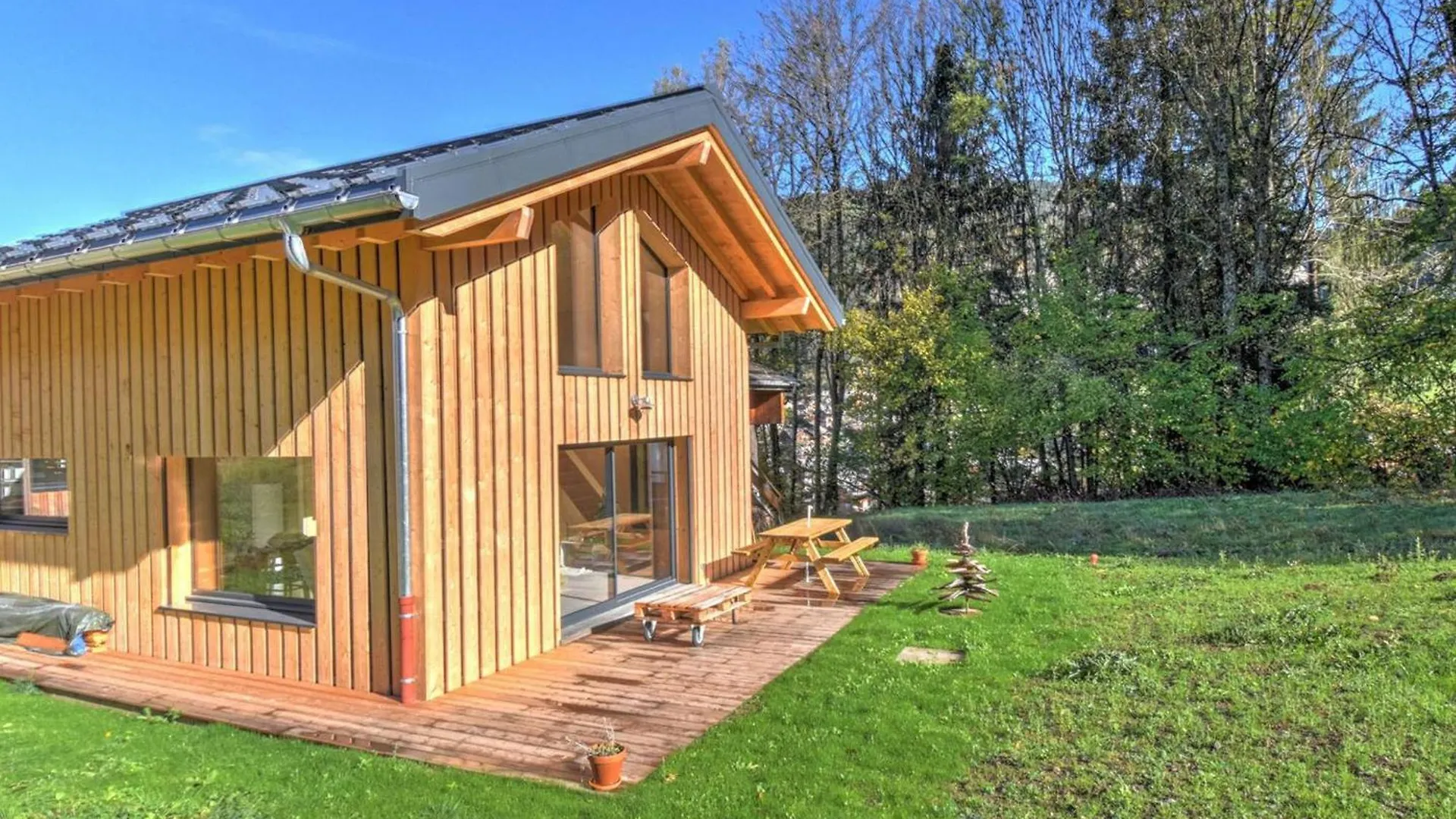 Chalet Neuf A Morzine : 4 Pers, 75M², Terrasse, Proche Centre, Wifi, Parking - Fr-1-524-113