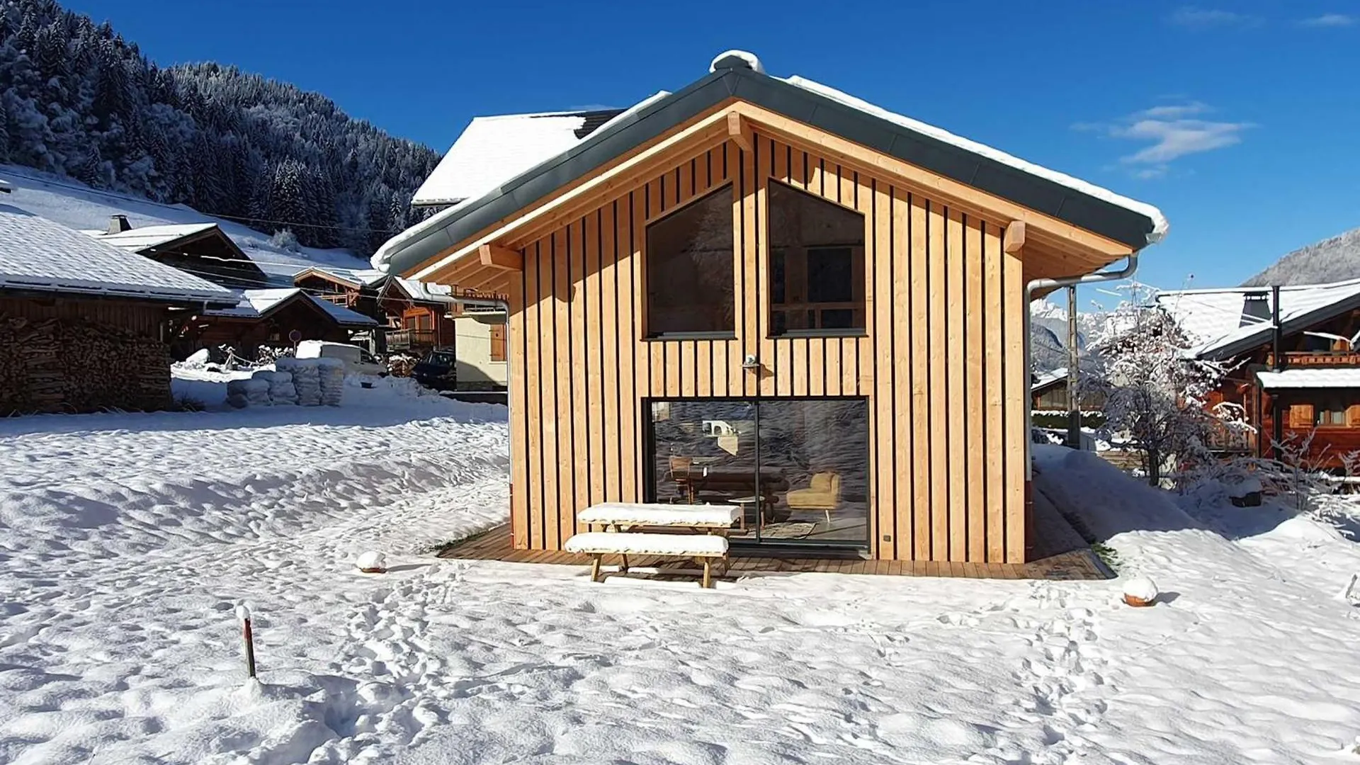 Chalet Neuf A Morzine : 4 Pers, 75M², Terrasse, Proche Centre, Wifi, Parking - Fr-1-524-113